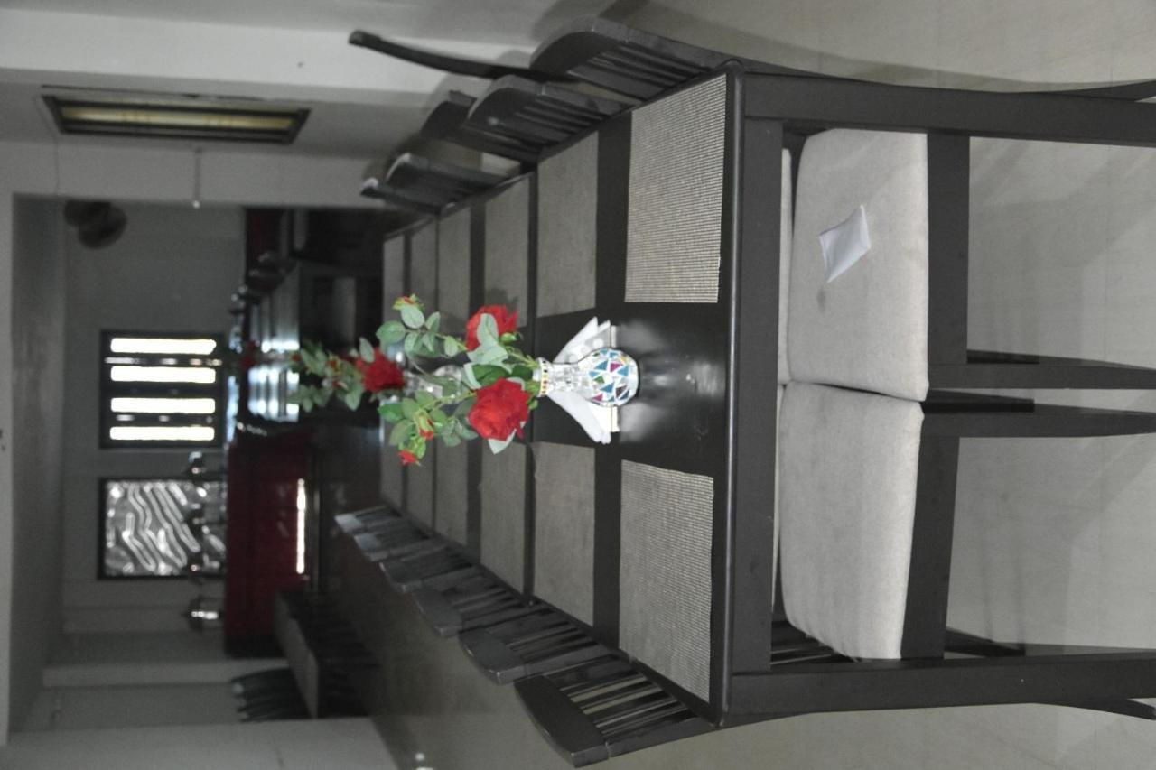 Hotel Yug Residency Varanasi Eksteriør billede